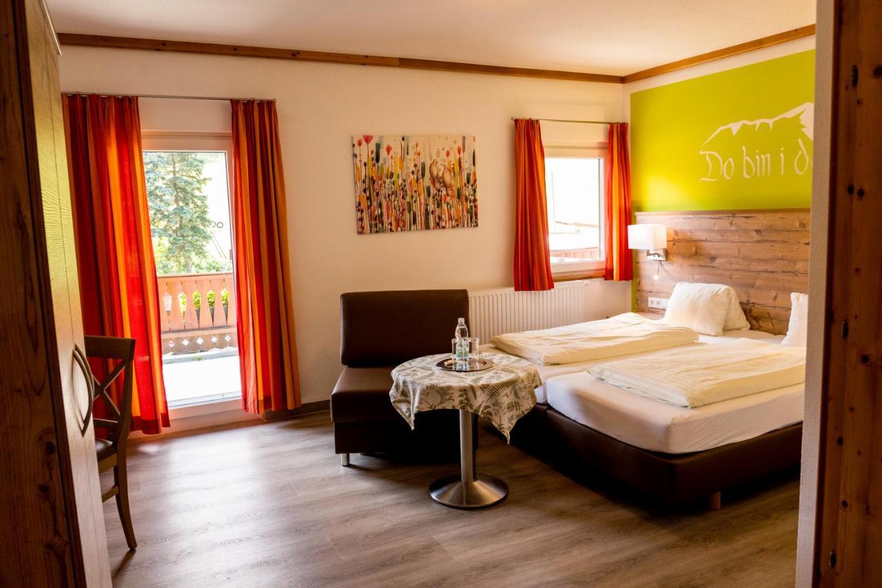 Hotel-Restaurant Forellenhof Пухберг ам Шнееберг Екстериор снимка