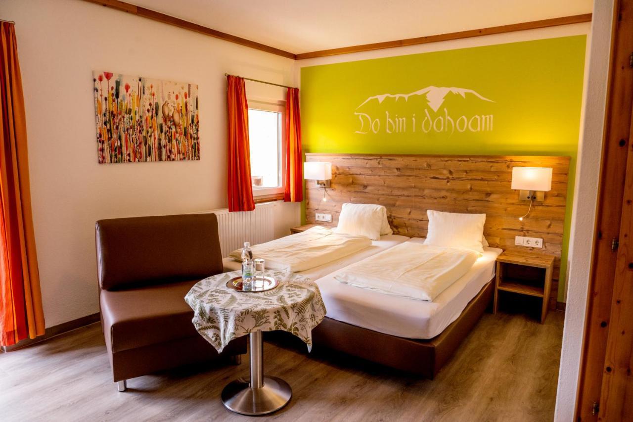 Hotel-Restaurant Forellenhof Пухберг ам Шнееберг Екстериор снимка